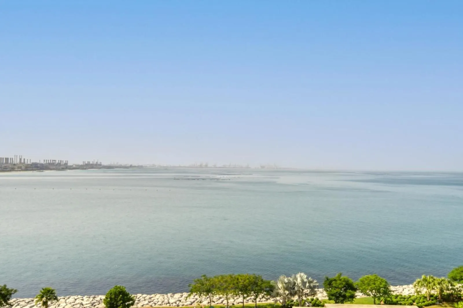 Apartment Shadow Of The Sun By Lagom Dubai United Arab Emirates